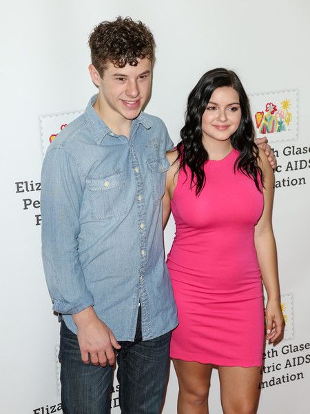 best ariel winter pics ideas on pinterest ariel pictures prom pics and winter prom dresses