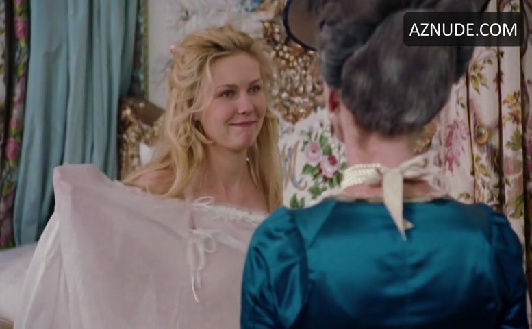 kirsten dunst nude butt scene in marie antoinette aznude