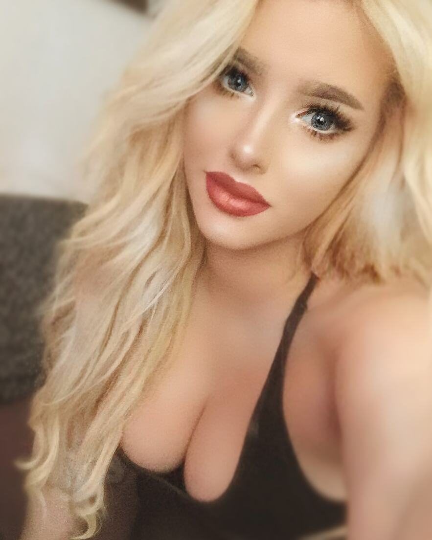 lady felan sexy pictures pics sexy youtubers